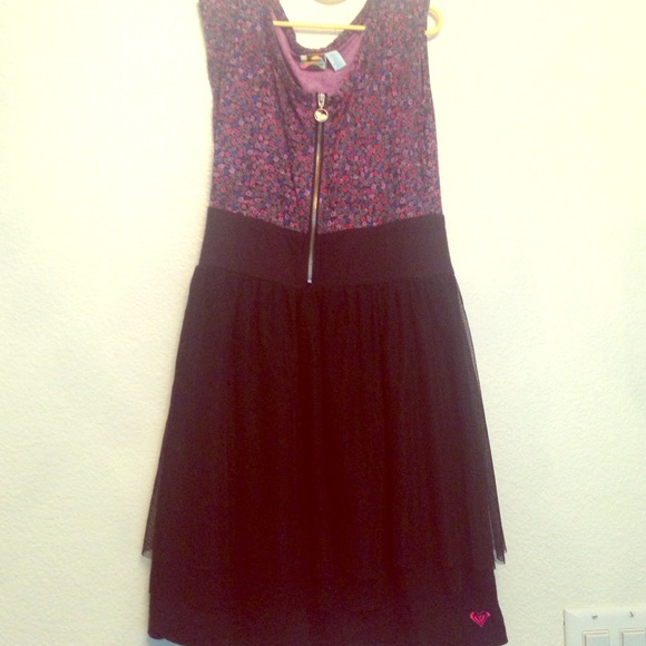 Roxy Dress! Good Condition! - Picture 1 of 2