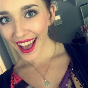 Meet your Posher, Blaire