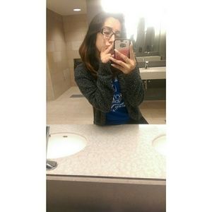 Meet your Posher, Jasmine