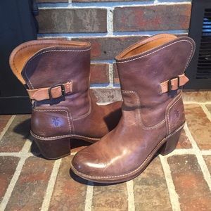Frye leather boot