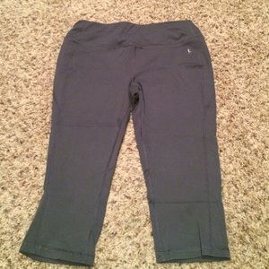 Gray workout capris