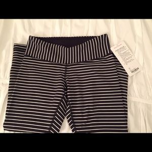SOLD NWT Lululemon striped wunder under crop