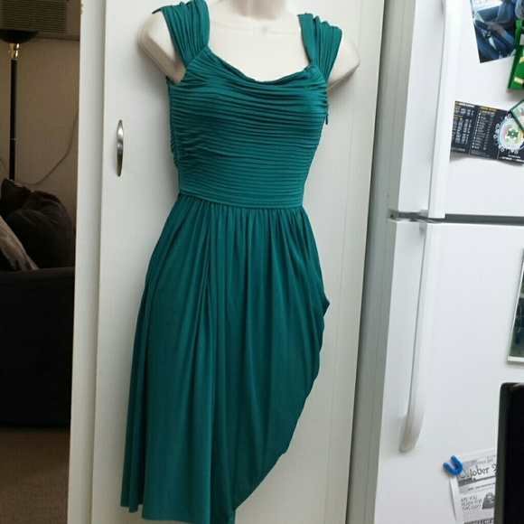 BCBGMaxAzria Dresses & Skirts - NWT $268 BCBGMAXAZRIA green dress