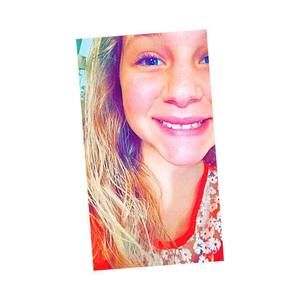 Meet your Posher, Eliza