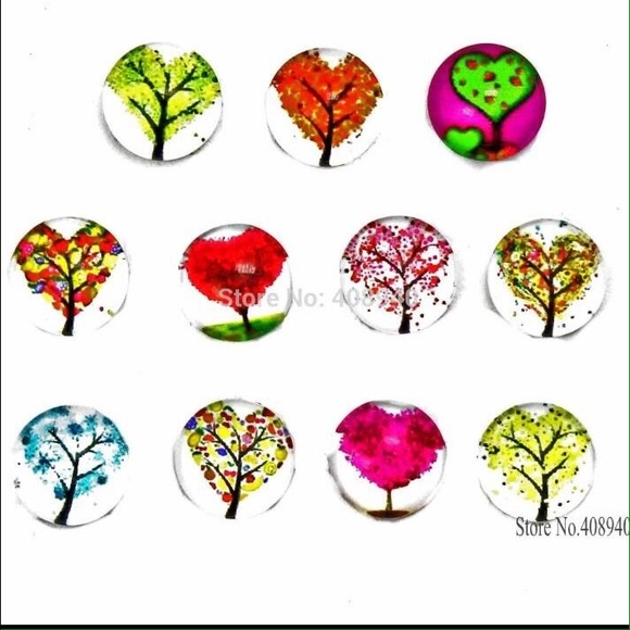 Customized Rhinestones Magnetic Floating Locket. - Picture 2 of 3