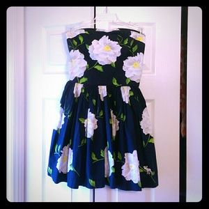 A&F strapless pleated navy floral dress