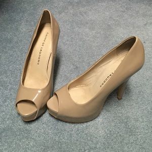 Nude color Chinese laundry heels