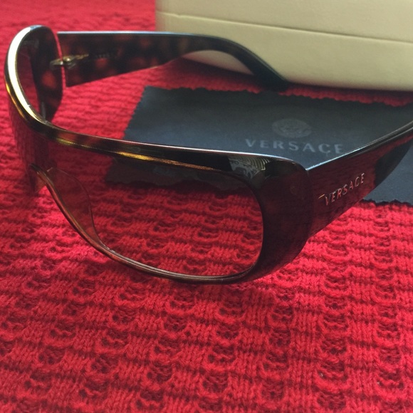Versace sun glasses