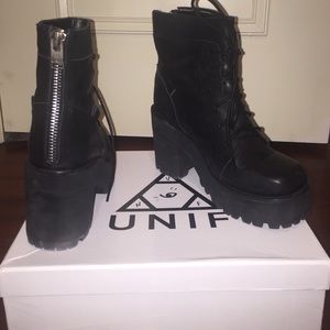 Unif Reverb Boot