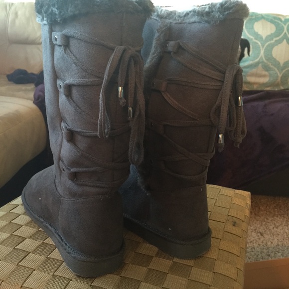 All items - Picture 3 of 4