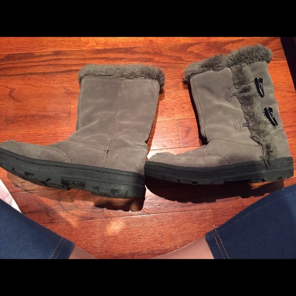 Fur lined snow boots! 6