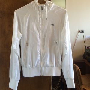 Nike windrunner jacket