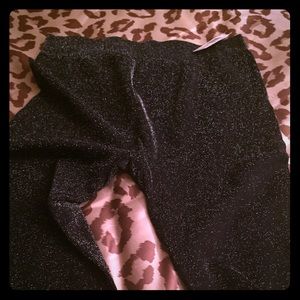 Black leggings