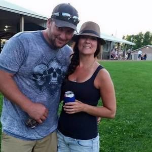 Meet your Posher, Alicia