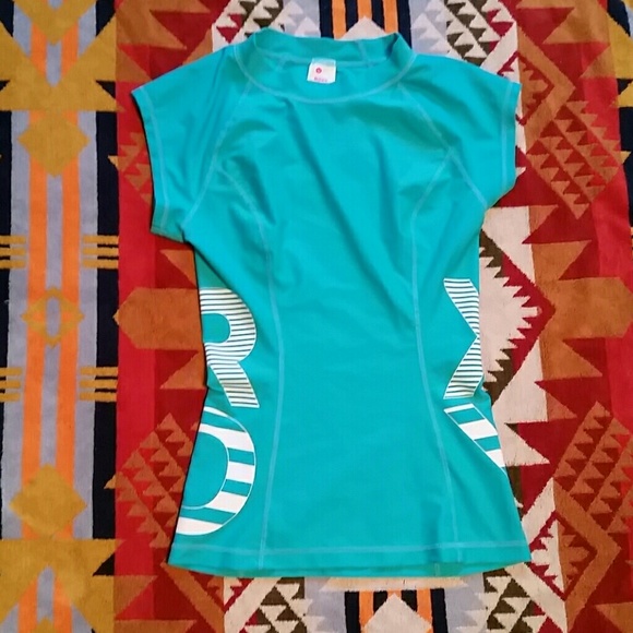 SALE Roxy rashguard