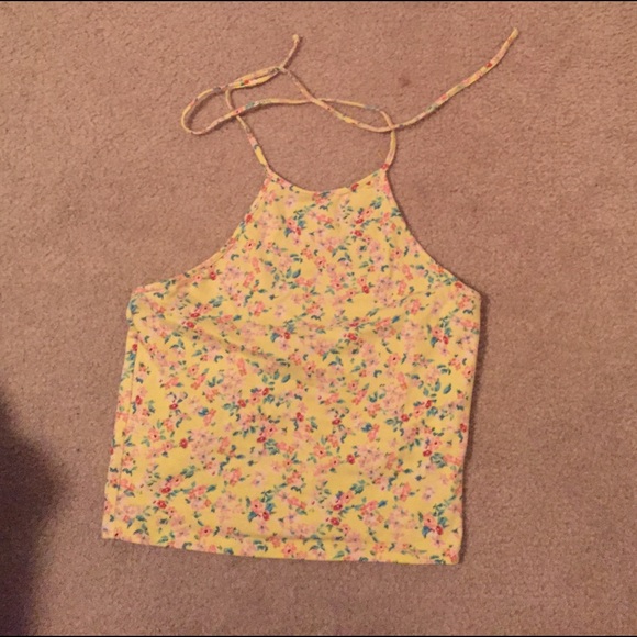 Forever 21 Tops - Yellow crop top