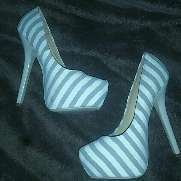 Charlotte Russe pumps