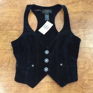 Stretch velvet cropped vest