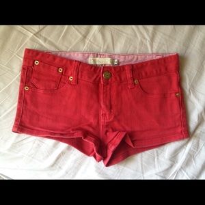 Low/mid rise shorts