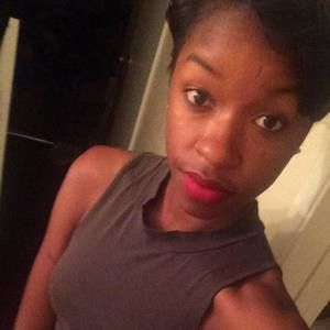 Meet your Posher, Niki