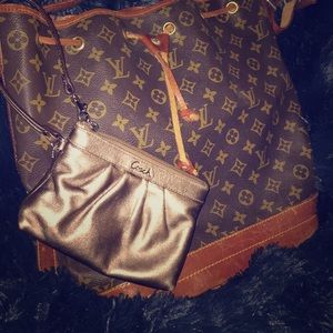 💕sold 💕Coach wristlets