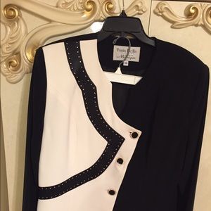 Tania Bella collection by Mo 'nique!  BRAND NEW.