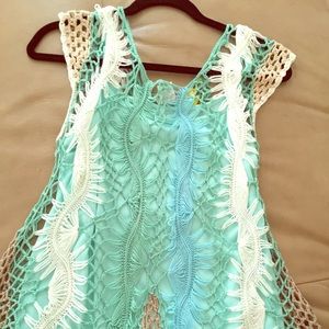 !Crochet top with removable camisole