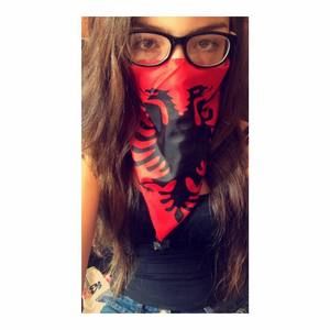 Meet your Posher, Ilirida