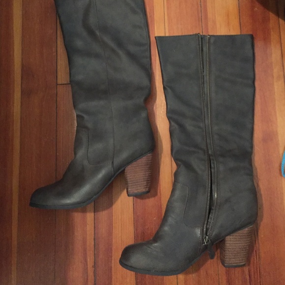 Target size 11 heeled tall boots