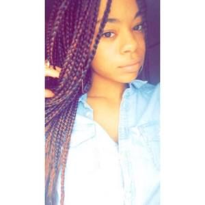 Meet your Posher, Janelle