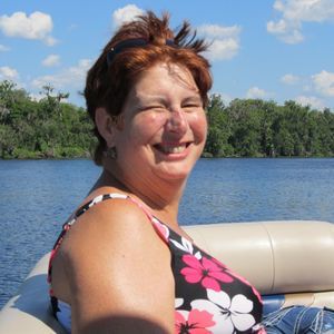 Meet your Posher, Debbie