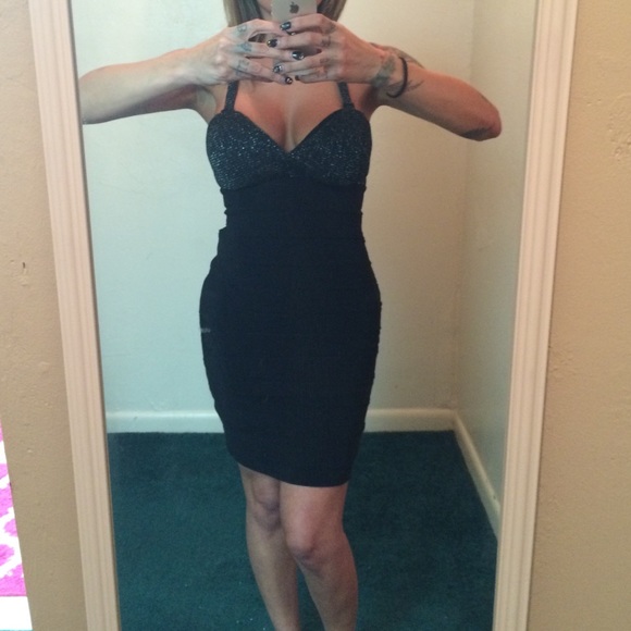 🎀GUESS🎀 Cocktail Dress - Picture 4 of 4