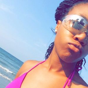 Meet your Posher, Bianca