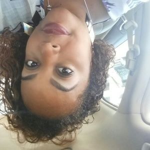 Meet your Posher, Jesica