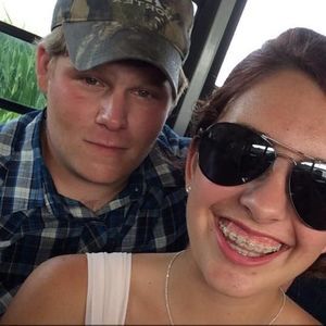 Meet your Posher, Cameron