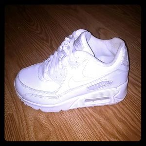 NIKE Air Max