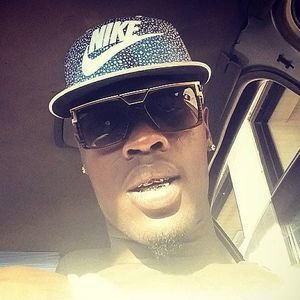 Meet your Posher, Malik aintplayinnogames