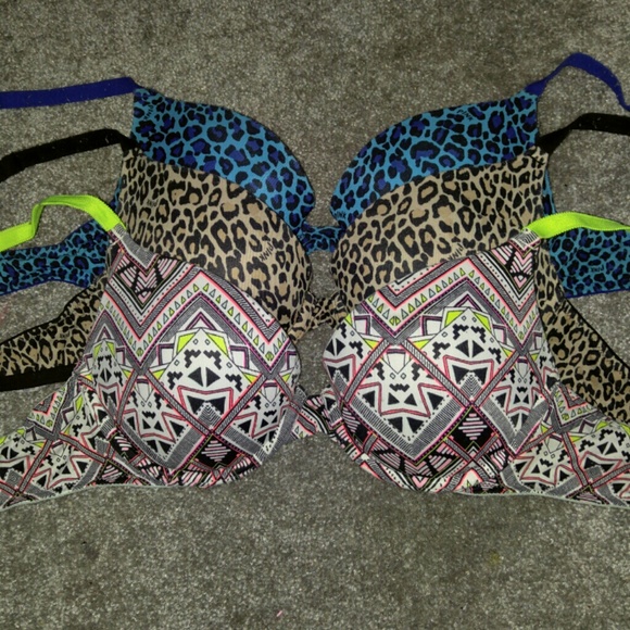 VS PINK BRAS. read description***