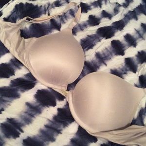 Victoria's Secret Plunge Bra in Lavender