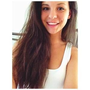 Meet your Posher, Vicky