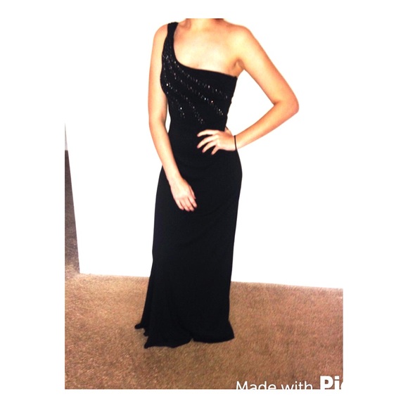 Simple formal dress