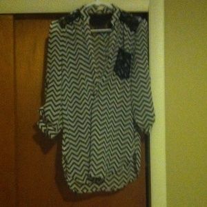 Black and white blouse with lace back and pocket