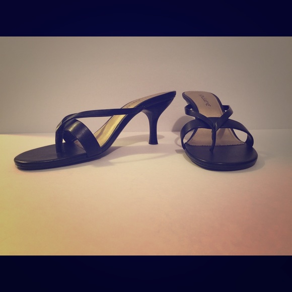 Fabulaire  black heel sandal
