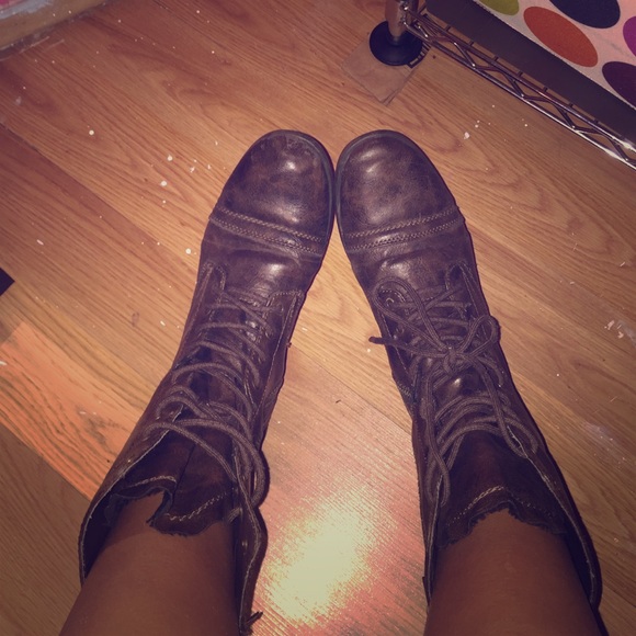 Brown Combat boots!!