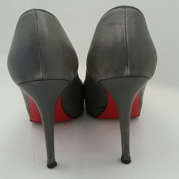 **SOLD** Christian Louboutin - Picture 4 of 4