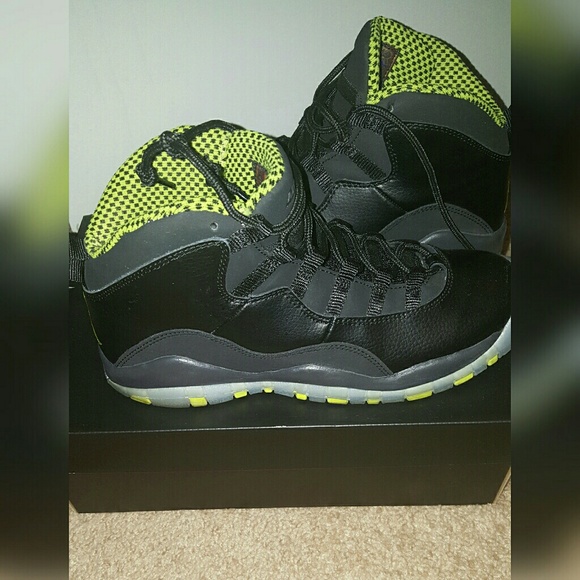 Air Jordan Retro 10 , Black & Venom Green