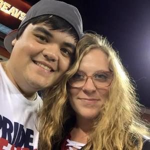 Meet your Posher, Taylor