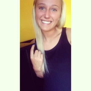 Meet your Posher, Brooke