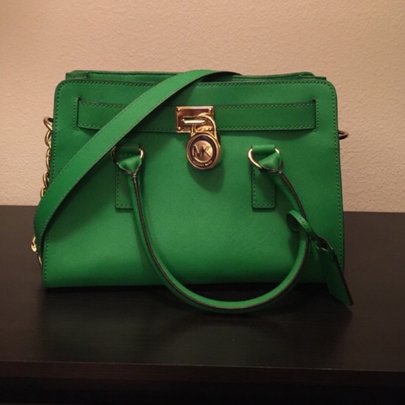 🎉Final Price Drop🎉 Michael Kors Hamilton Bag