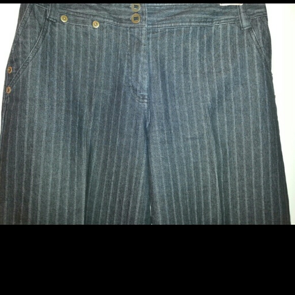 Jeans - Picture 2 of 2